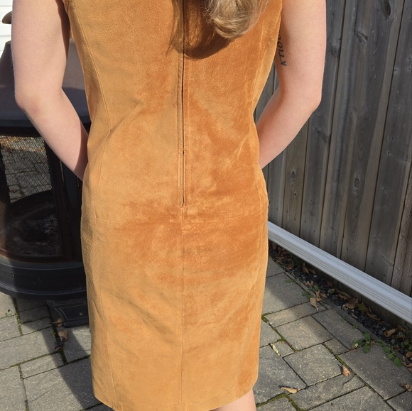 DANIER Leather Dress, size 8 - Picture 2 of 4